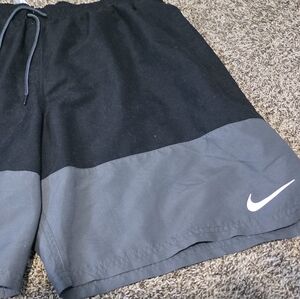 Nike Men's Black and Gray Shorts